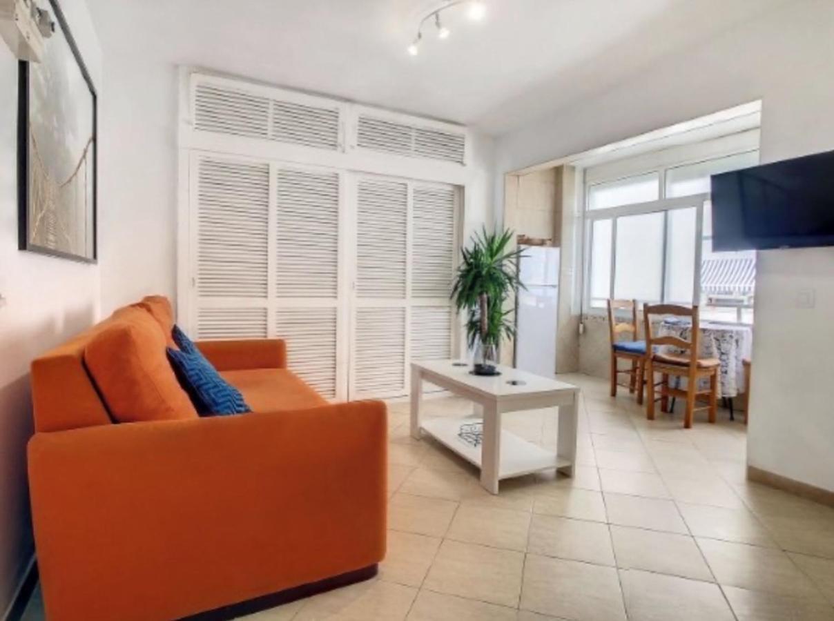 Urban&Vacay! Suite - Torremolinos City Centre Kültér fotó