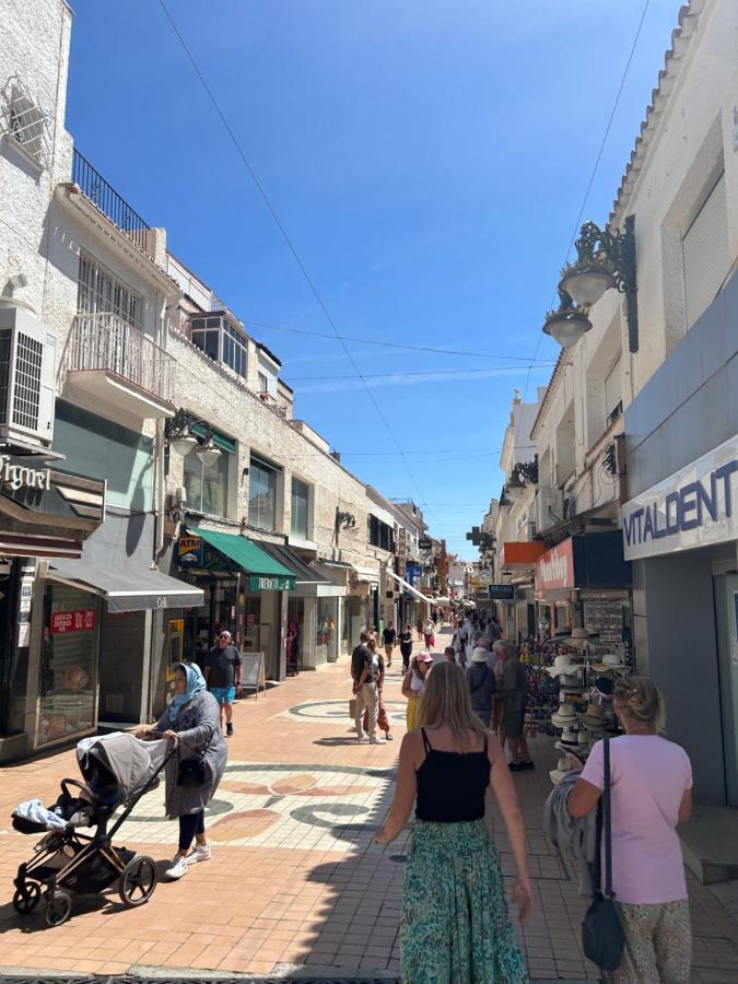 Urban&Vacay! Suite - Torremolinos City Centre Kültér fotó