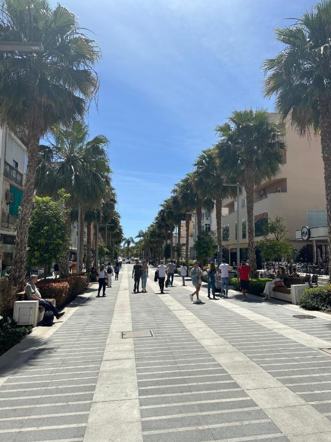 Urban&Vacay! Suite - Torremolinos City Centre Kültér fotó